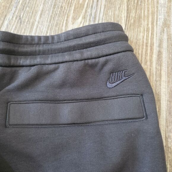Nike Tech Fleece Tailored Straight Leg Relaxed Pants Men’s Medium M FZ7583-060 - Picture 10 of 16